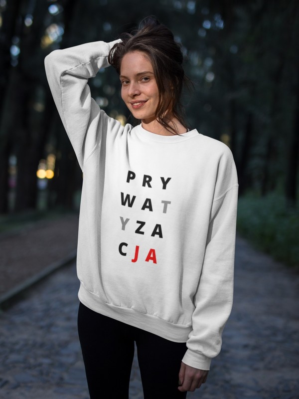 beautiful-happy-woman-wearing-a-crew-neck-sweatshirt-template-in-the-forest-a17917